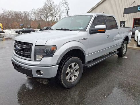 Used 2014 Ford F150 FX4 w/ Equipment Group 402A Luxury image 3