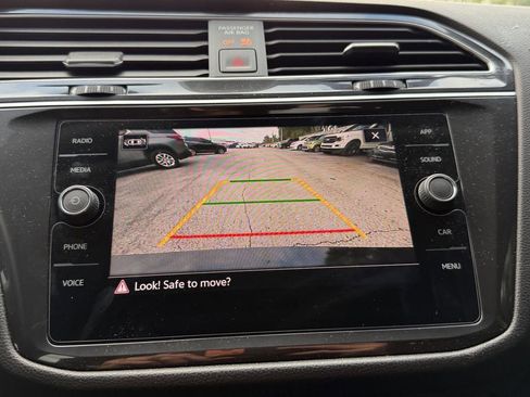 Used 2024 Volkswagen Tiguan S FWD image 25