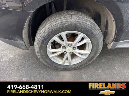 Used 2017 Chevrolet Equinox LT w/ Convenience Package image 10