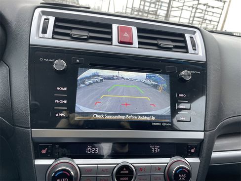 Used 2016 Subaru Legacy 3.6R Limited image 19