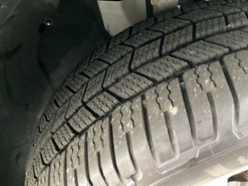 Used 2021 Jeep Grand Cherokee L Limited RWD image 30