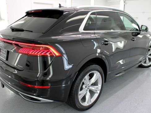 Used 2019 Audi Q8 Premium w/ Convenience Package image 30