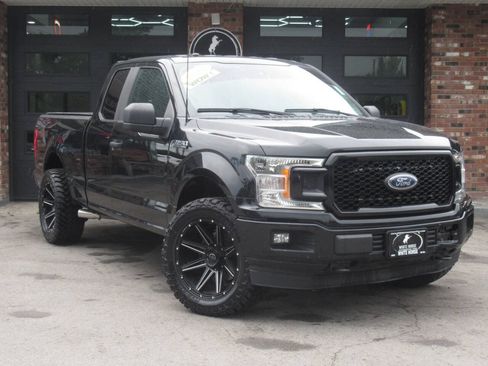 Used 2018 Ford F150 XL w/ Equipment Group 101A Mid AWD/4WD image 1
