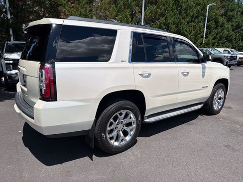 Used 2015 GMC Yukon SLT w/ Open Road Package AWD/4WD image 10