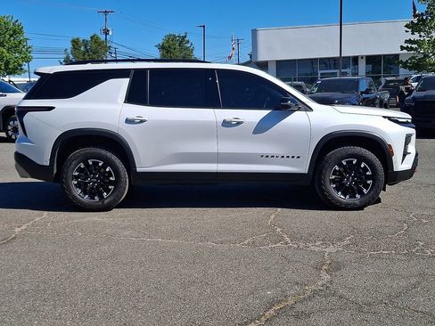 Used 2024 Chevrolet Traverse Z71 w/ Enhanced Driving Package AWD/4WD image 10