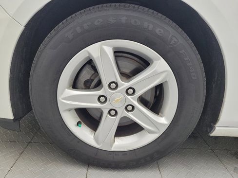 Used 2023 Chevrolet Malibu LS FWD image 31