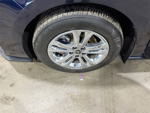 Used 2023 Toyota Sienna XSE image 16