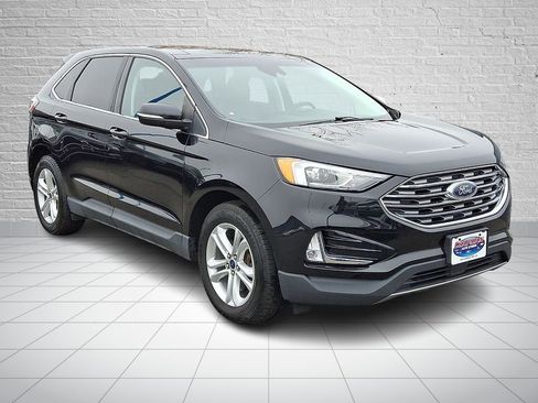 Used 2020 Ford Edge SEL w/ Convenience Package image 4