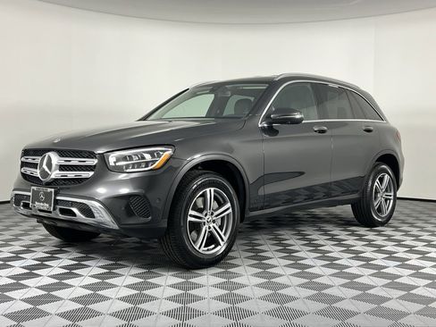 Certified 2021 Mercedes-Benz GLC 300 4MATIC image 4