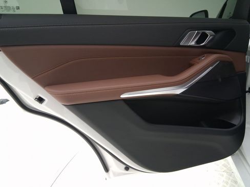 New 2026 BMW X7 xDrive40i image 15