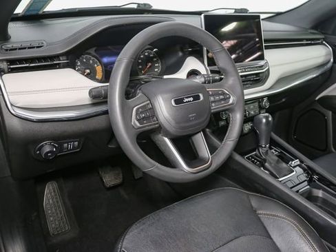 Used 2023 Jeep Compass Limited AWD/4WD image 20