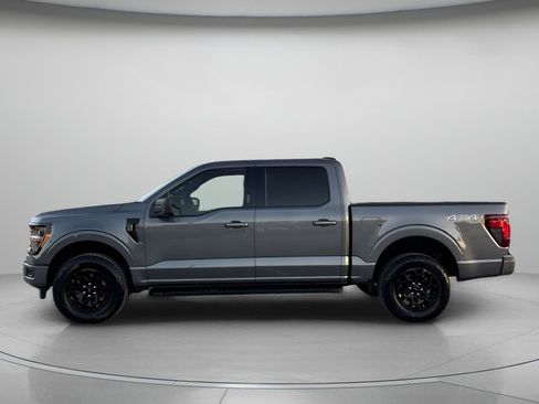 Used 2024 Ford F150 XLT w/ XLT Black Appearance Package image 5