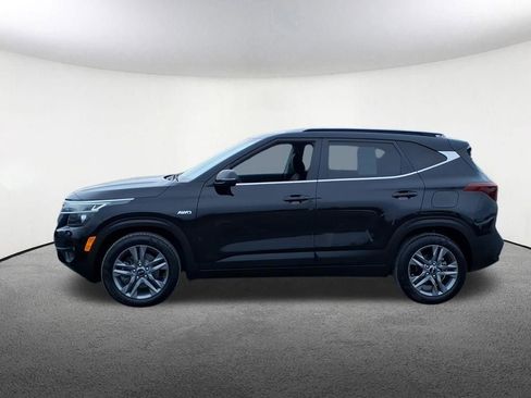 Used 2021 Kia Seltos S image 2