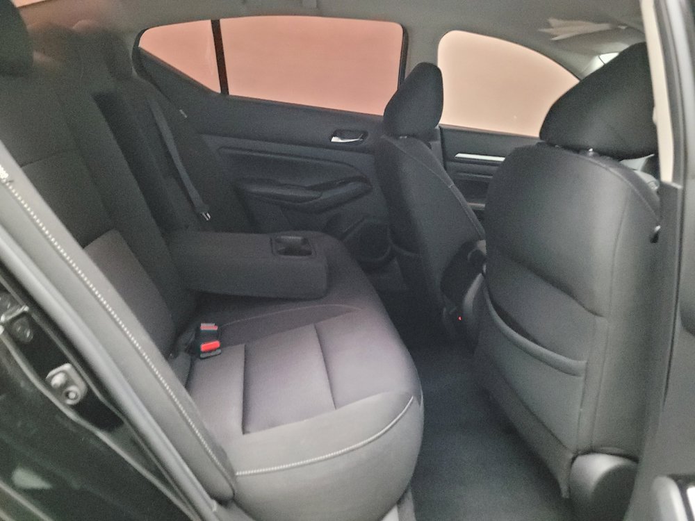 Used 2021 Nissan Altima 2.5 SV FWD image 19