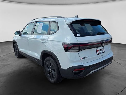 Used 2026 Volkswagen Taos S FWD image 6