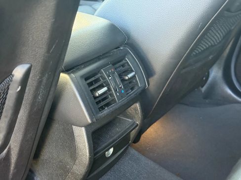 Used 2017 BMW X3 sDrive28i image 17