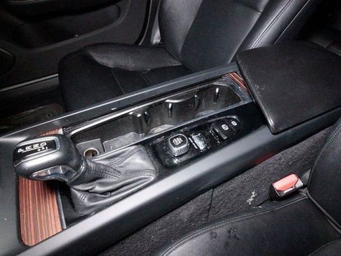 Used 2021 Volvo S60 T5 Momentum w/ Premium Package image 11