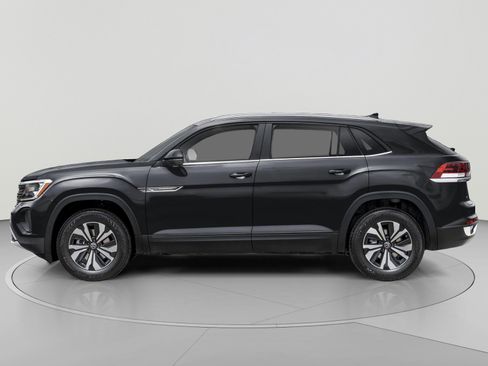 Certified 2024 Volkswagen Atlas Cross Sport SE FWD image 3