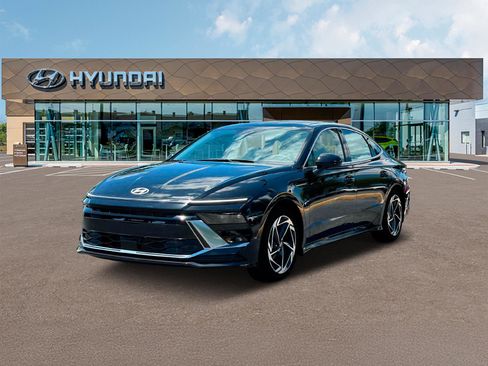 New 2024 Hyundai Sonata SEL w/ Convenience Package FWD image 1