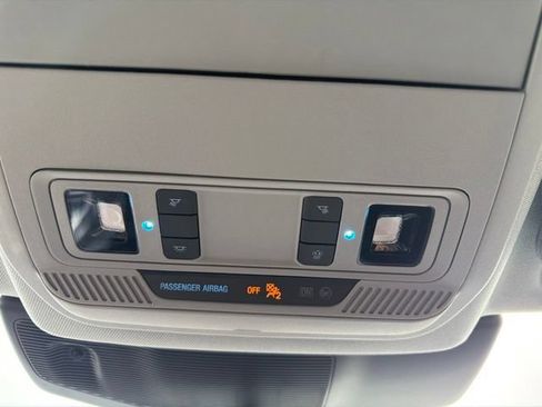 Used 2024 Ford Explorer XLT w/ Equipment Group 202A AWD/4WD image 49