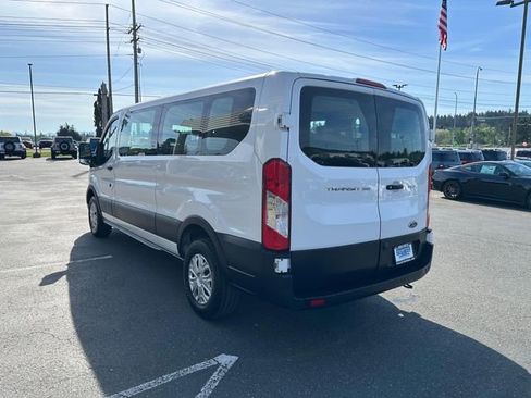 Used 2023 Ford Transit 350 XLT RWD image 4