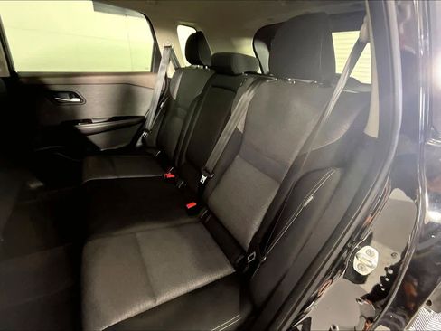 Used 2021 Nissan Rogue SV image 20