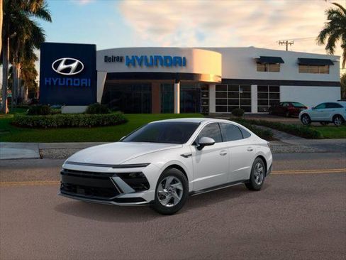 New 2026 Hyundai Sonata SE image 1