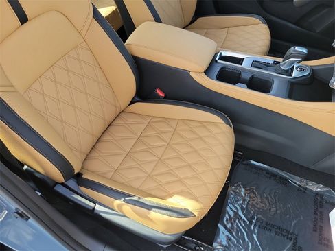 New 2025 Nissan Sentra SV w/ SV Premium Package image 14