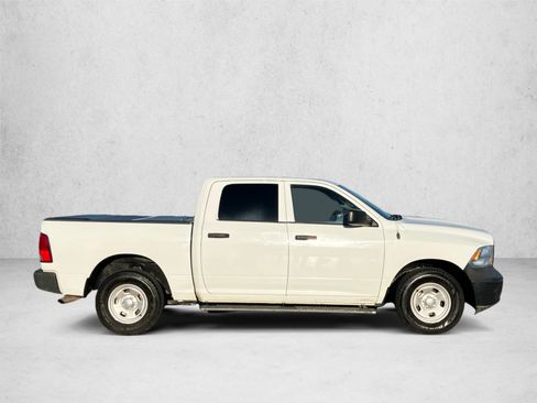 Used 2017 RAM 1500 4x4 Crew Cab w/ Protection Group image 4