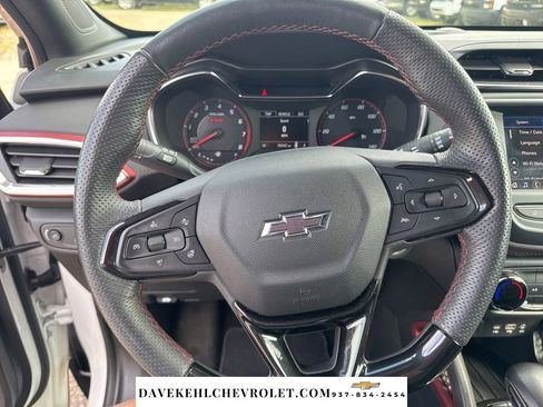 Used 2022 Chevrolet TrailBlazer RS FWD image 13
