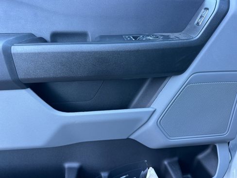 Used 2024 Ford F550 2WD Regular Cab Super Duty w/ XL Chrome Package image 11