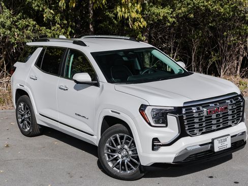 New 2026 GMC Terrain Denali image 2