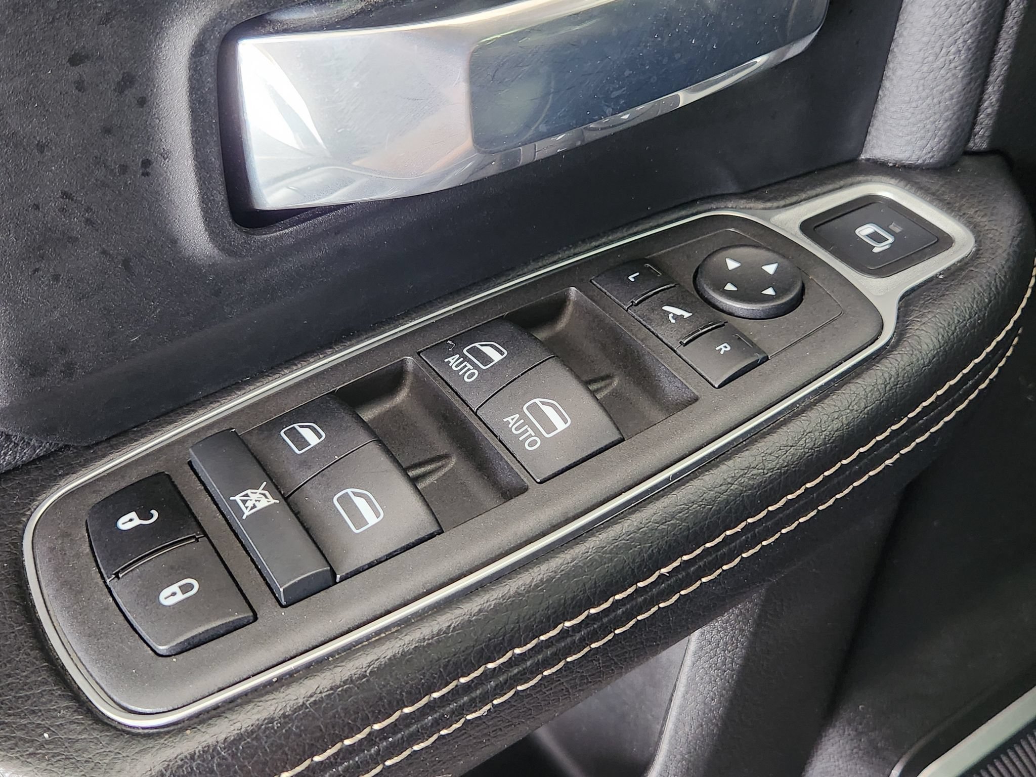 Used 2022 RAM 2500 Laramie w/ Night Edition AWD/4WD image 22