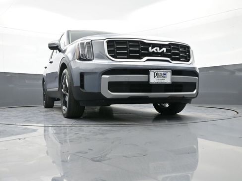 Certified 2023 Kia Telluride S image 28