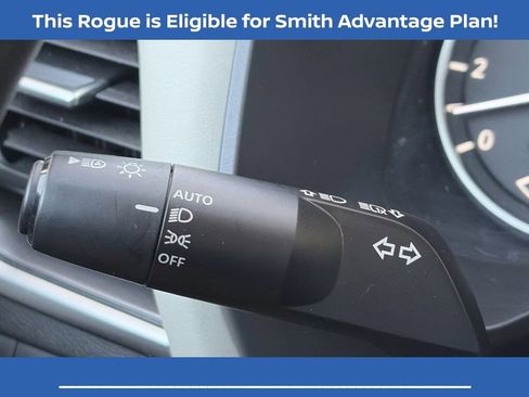 Certified 2023 Nissan Rogue SV image 18