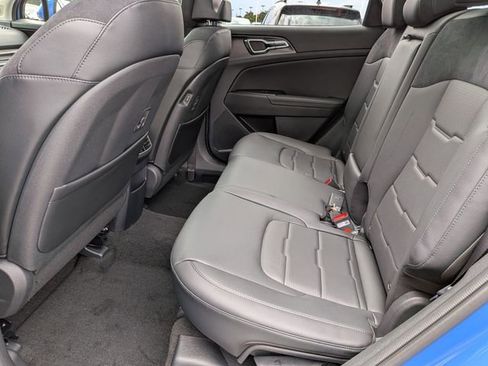New 2026 Kia Sportage SX FWD image 21