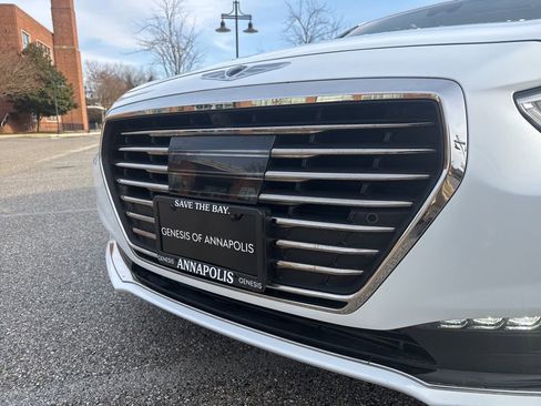 Used 2018 Genesis G90 3.3T Premium image 5