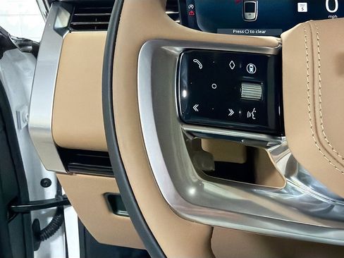 New 2026 Land Rover Range Rover Long Wheelbase SE AWD/4WD image 36