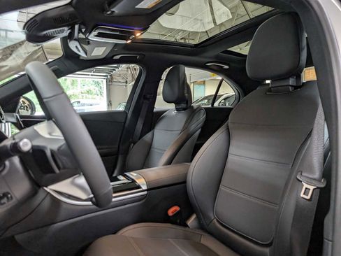 New 2025 Mercedes-Benz C 300 4MATIC Sedan image 25