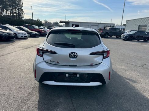 Certified 2025 Toyota Corolla SE image 3