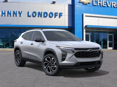 New 2026 Chevrolet Trax RS w/ Sunroof Package image 7