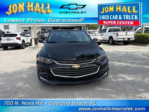 Used 2018 Chevrolet Malibu LT FWD image 15
