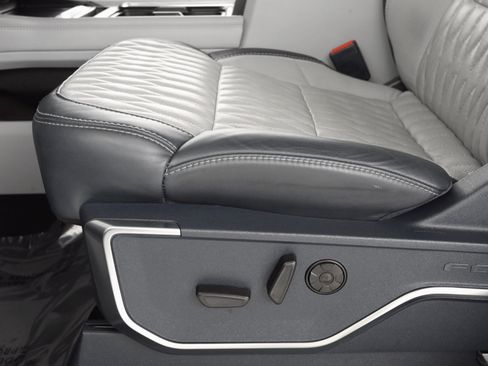 Used 2023 Ford F250 Limited w/ FX4 Off-Road Package image 28