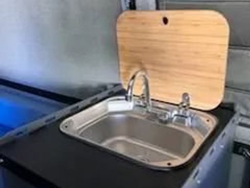 Used 2024 Mercedes-Benz Sprinter 2500 image 19