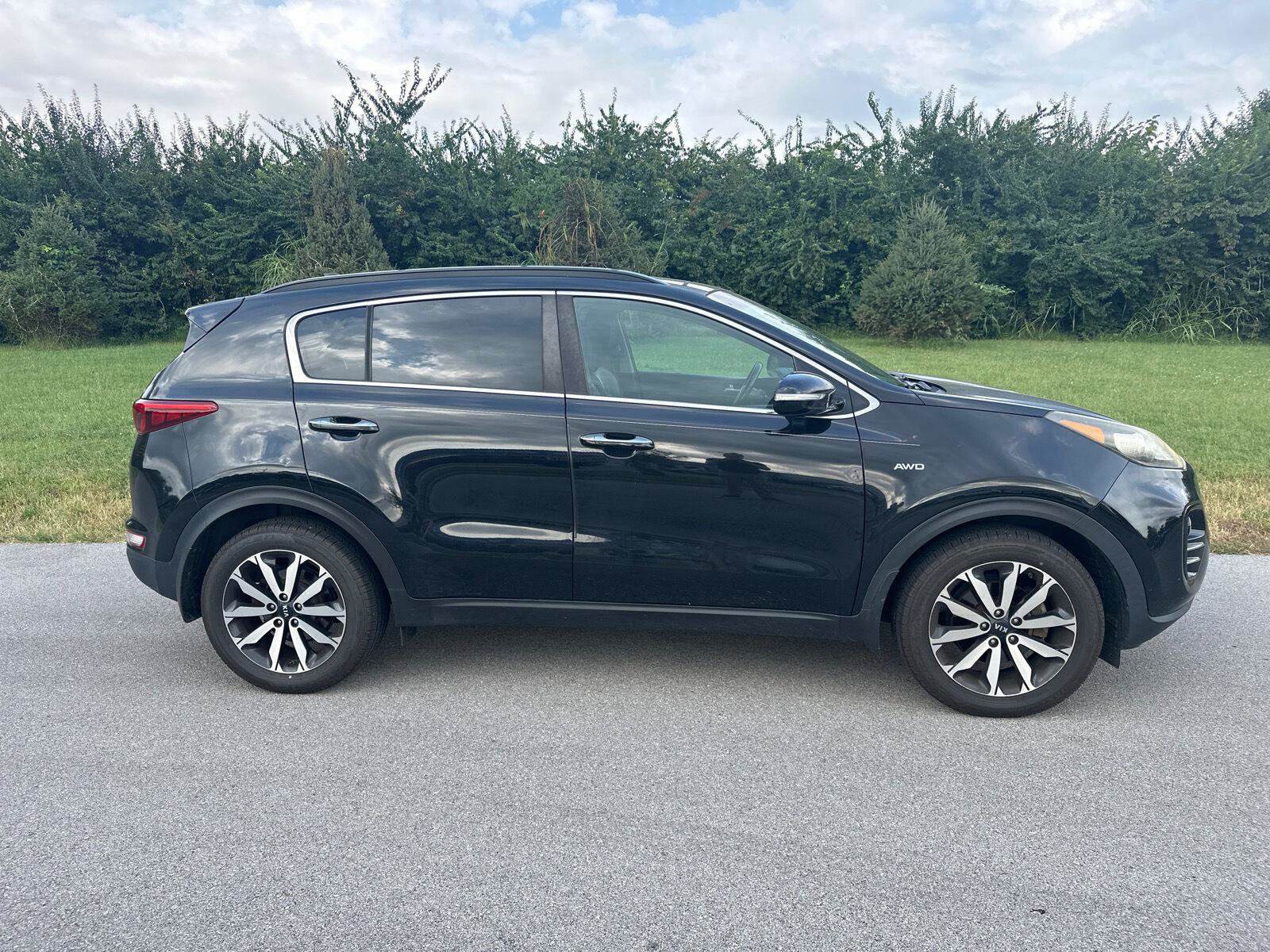 Used 2018 Kia Sportage EX w/ EX Premium Package AWD/4WD image 12