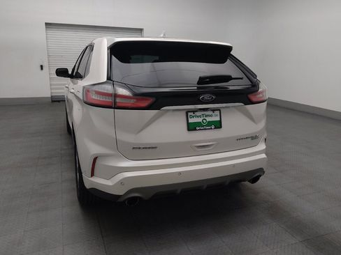 Used 2019 Ford Edge Titanium w/ Equipment Group 301A FWD image 6