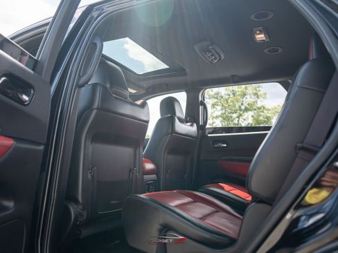 Used 2021 Dodge Durango R/T w/ Technology Group AWD/4WD image 21