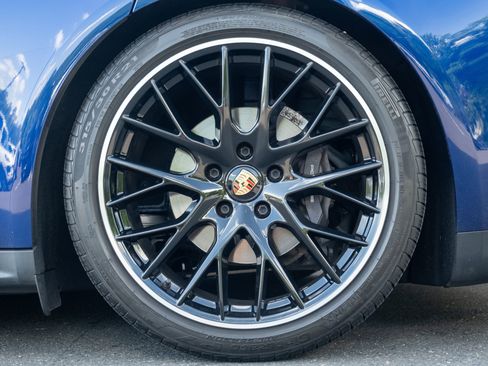 Certified 2022 Porsche Panamera 4 Platinum Edition AWD/4WD image 13