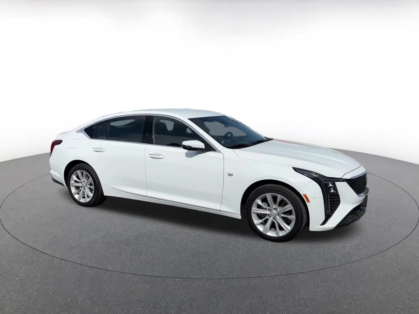 Used 2026 Cadillac CT5 Premium Luxury AWD/4WD image 2