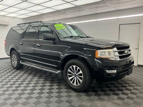 Used 2017 Ford Expedition EL XLT w/ Equipment Group 201A AWD/4WD image 3